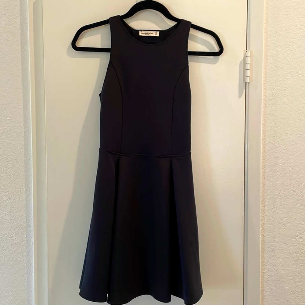 Abercrombie & Fitch Women’s Little Black Dress, sized XS.